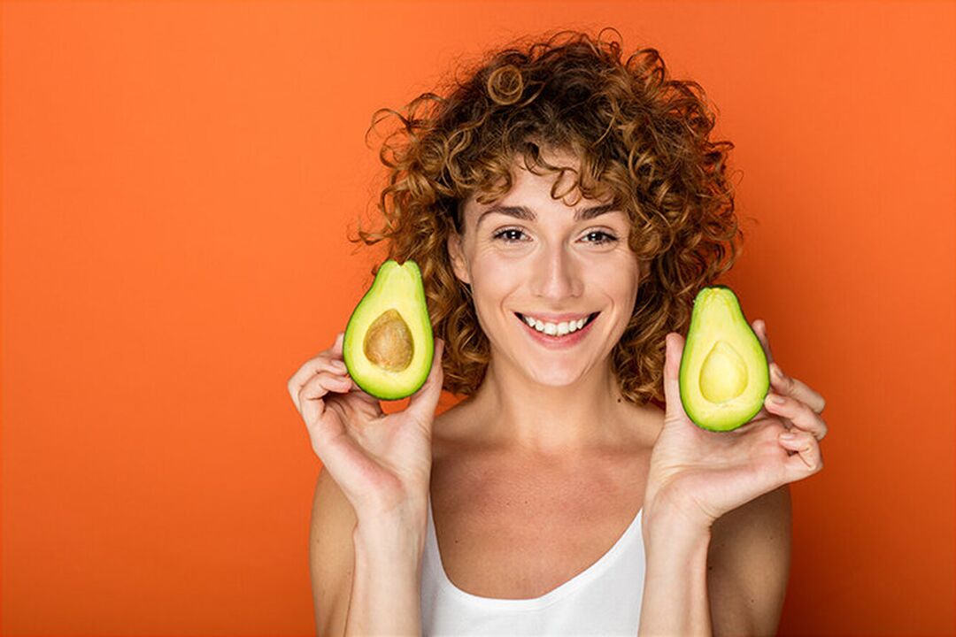 Авокадото е един от основните компоненти на кетогенната диета. 
